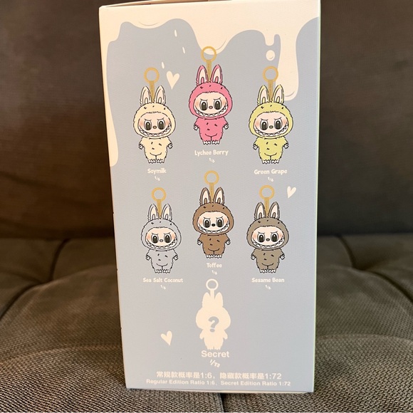 Labubu -sesame bean EXCITING MACARON - Picture 7 of 7